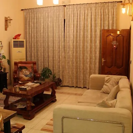 Cozy Big With Balcony Apartment *