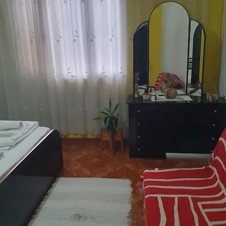 Cozy Big With Balcony Apartment *