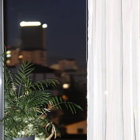 Apartment Cozy Big With Balcony